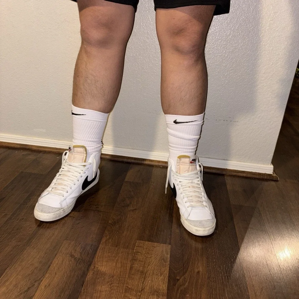 Nike NBA Elite Knee Socks White Black Power Player Team Issued On Court